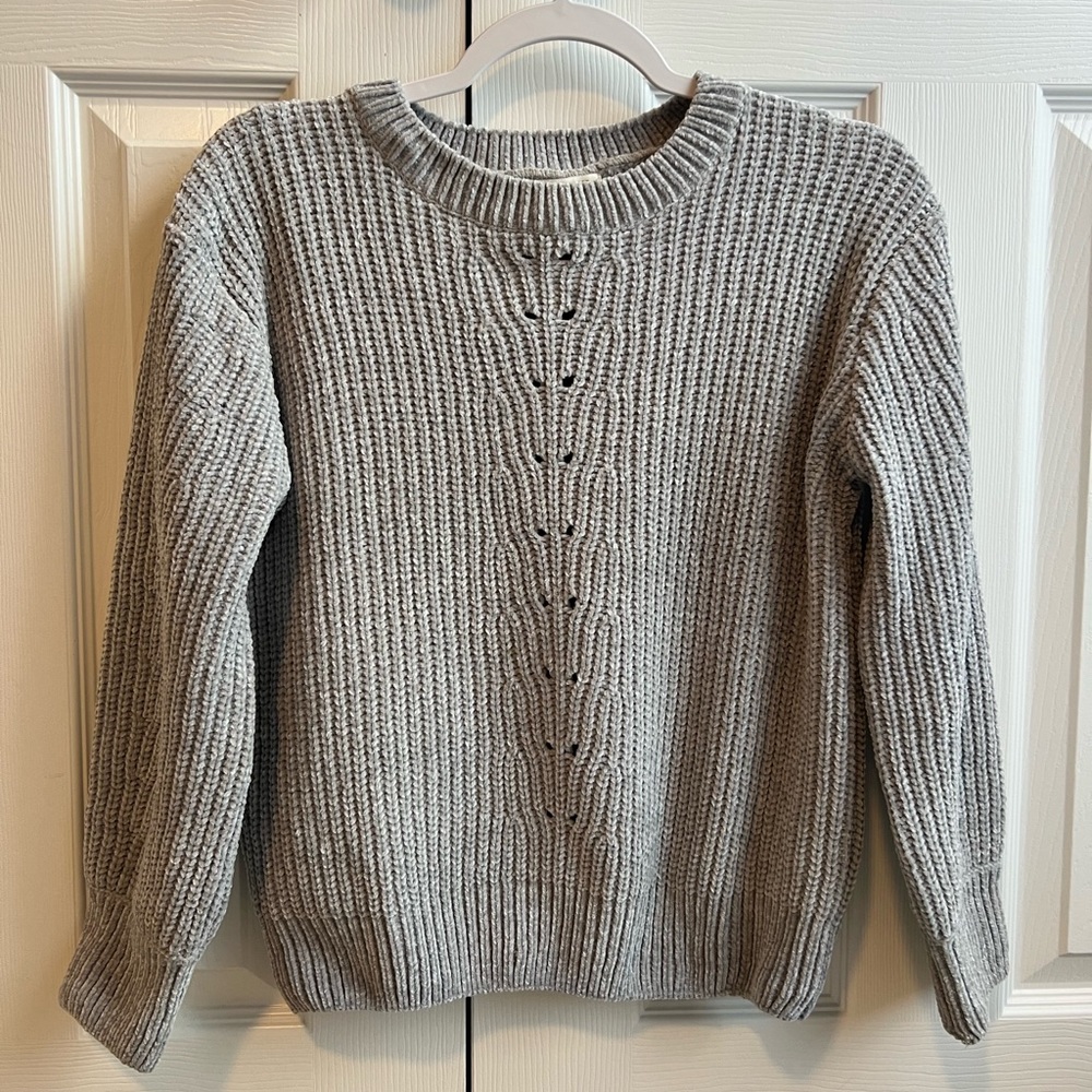 Sweater in gray color